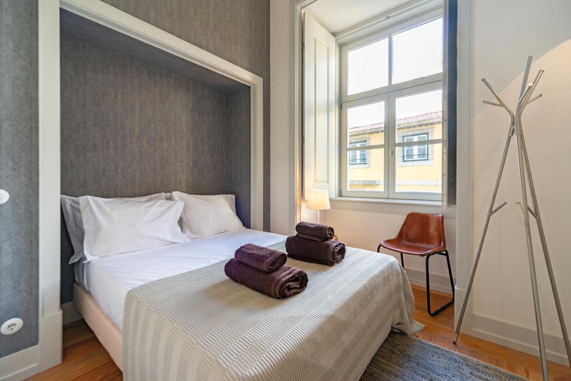 Bacalhoeiros 99 - Beautiful And Bright Apartment @ Baixa, Chiado Lisabona Exterior foto